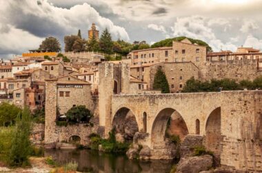 Besalú (Girona)